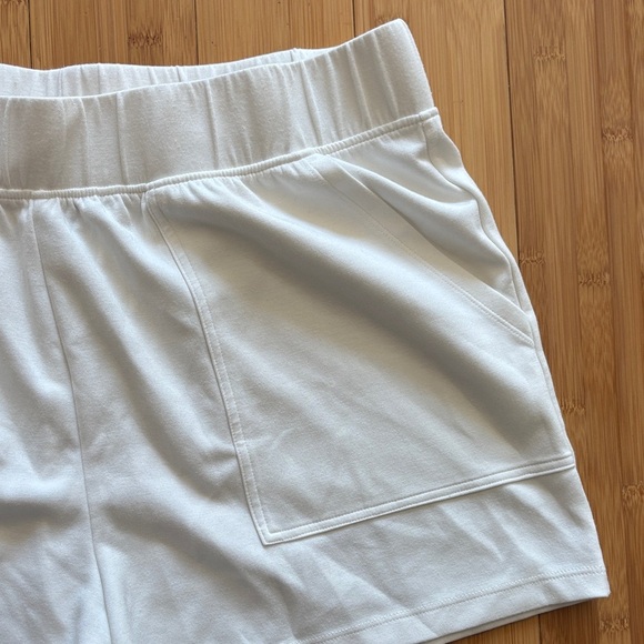 Scoop NYC High Waist Cream Shorts - Picture 3 of 3